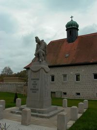 Kriegerdenkmal in Eltmann vor dem Friedhof